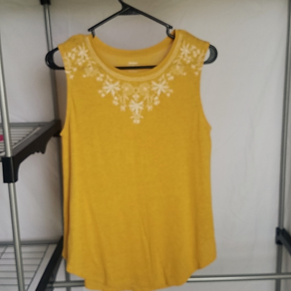 Old Navy S Yellow Tank with white flowers